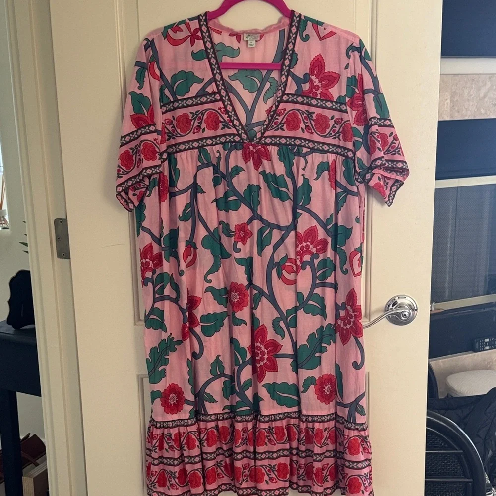 Jcrew Beachwear Floral Pink and Green V-neck Tunic Dress / Cover up - Picture 2 of 9